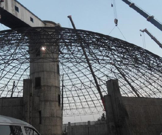 睢宁网架分条或分块安装法